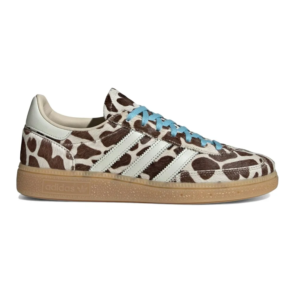 ADIDAS WOMEN'S HANDBALL SPEZIAL COW PRINT (CRYSTAL LINEN/IVORY/ICEY BLUE) — Style KI6677