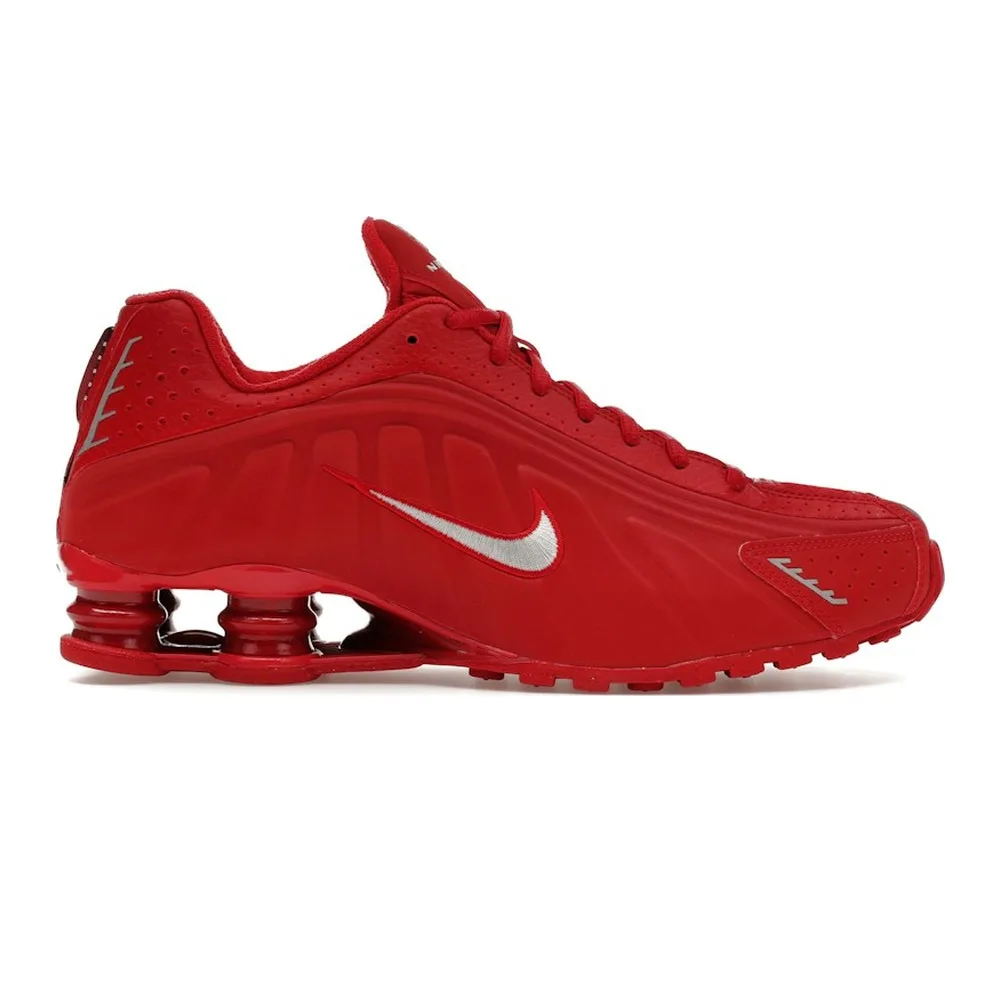 NIKE SHOX R4 (GYM RED/METALLIC SILVER) — Style IQ0608-687