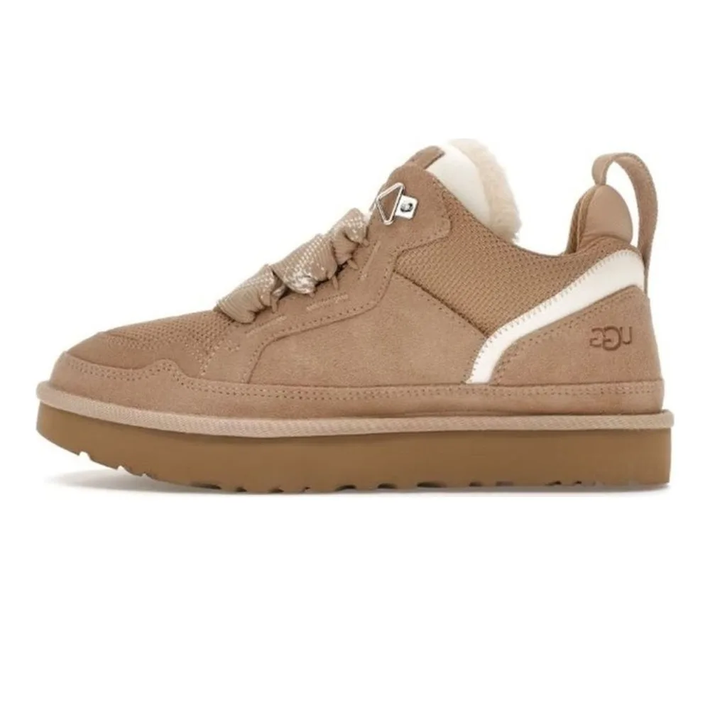 UGG LOWMEL (SAND)