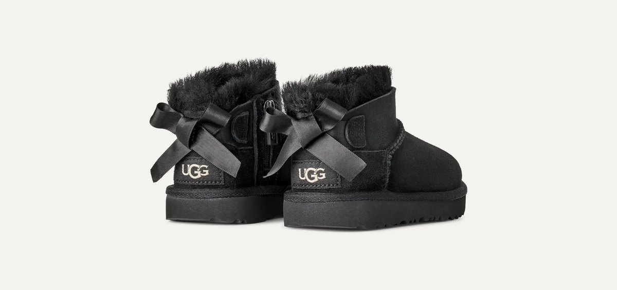 UGG TODDLERS' ULTRA MINI BAILEY BOW (BLACK) — Style 1185920T-BLK